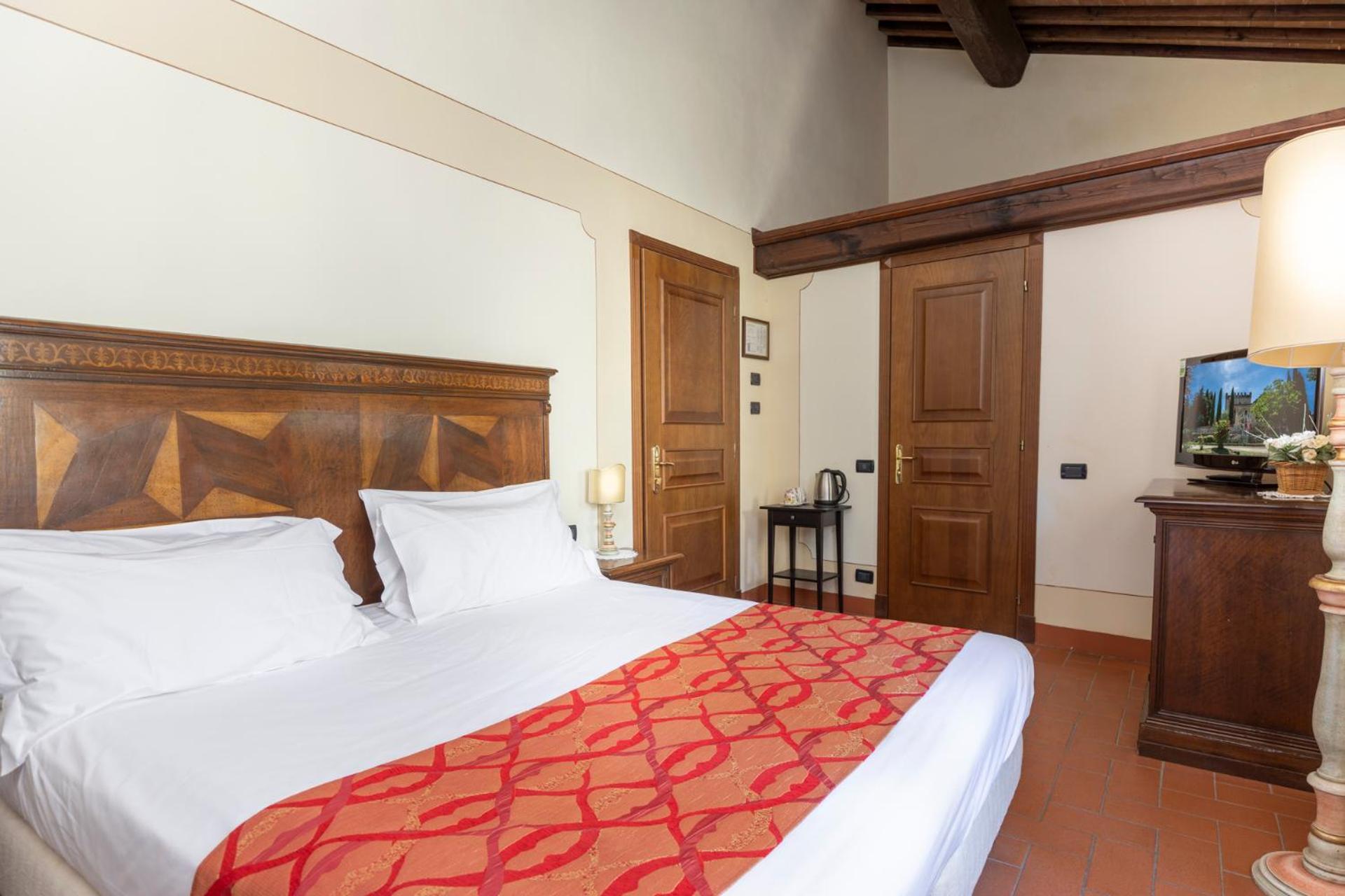 Castel Pietraio Villa Monteriggioni Bilik gambar