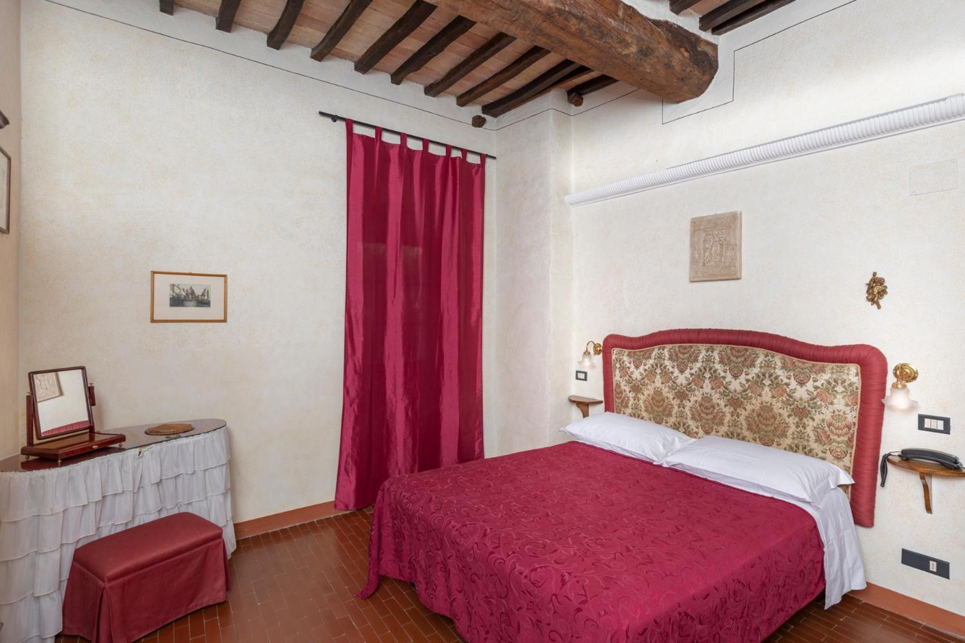 Castel Pietraio Villa Monteriggioni Bilik gambar